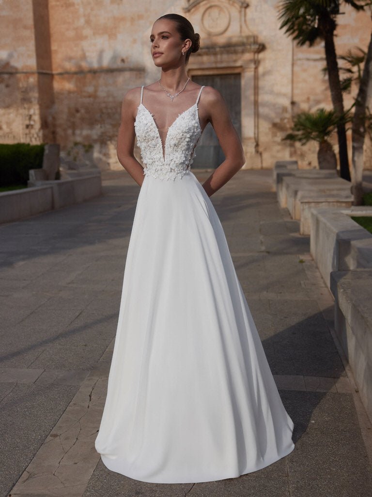 Bianco Evento Amalia - bridalicious brautkleider hochzeitskleider