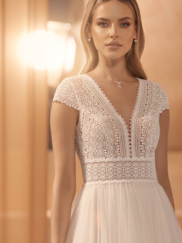 Bianco Evento Ivonne - bridalicious brautkleider hochzeitskleider