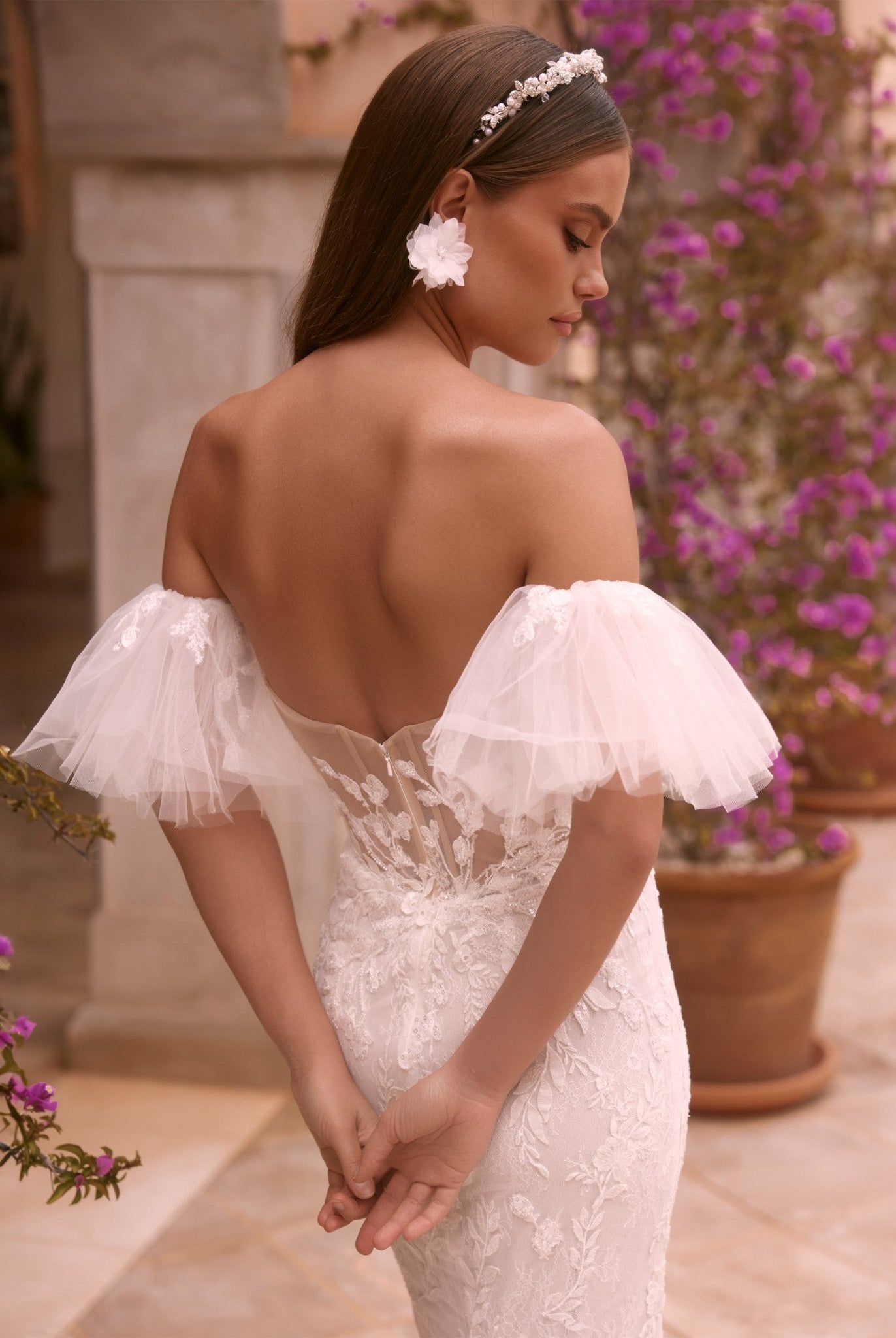 li - 1BE - 034 - bridalicious Brautkleider Hochzeitskleider Brautmoden Bremen Wiesbaden