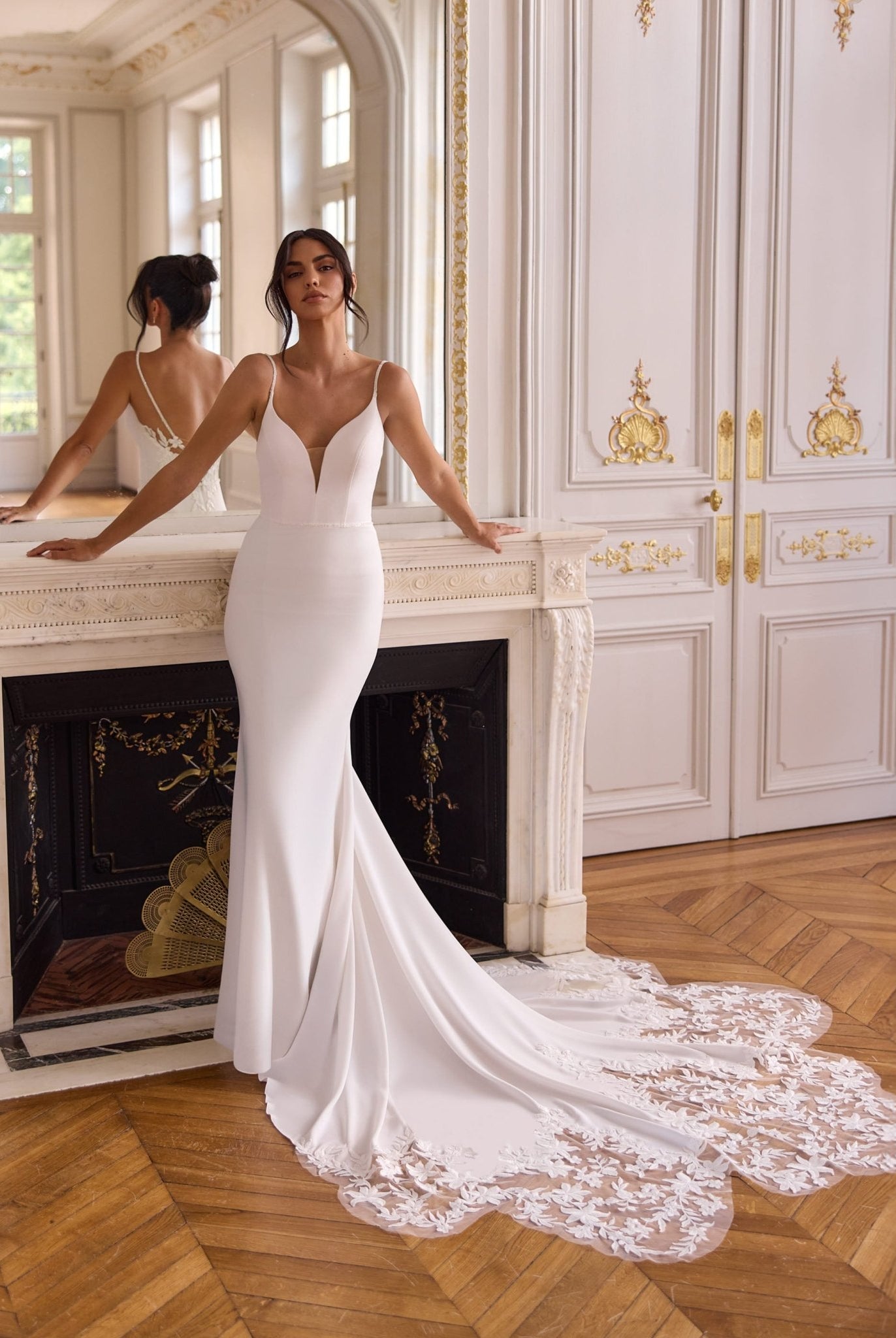 li - 1BE - 041 - bridalicious Brautkleider Hochzeitskleider Brautmoden Bremen Wiesbaden