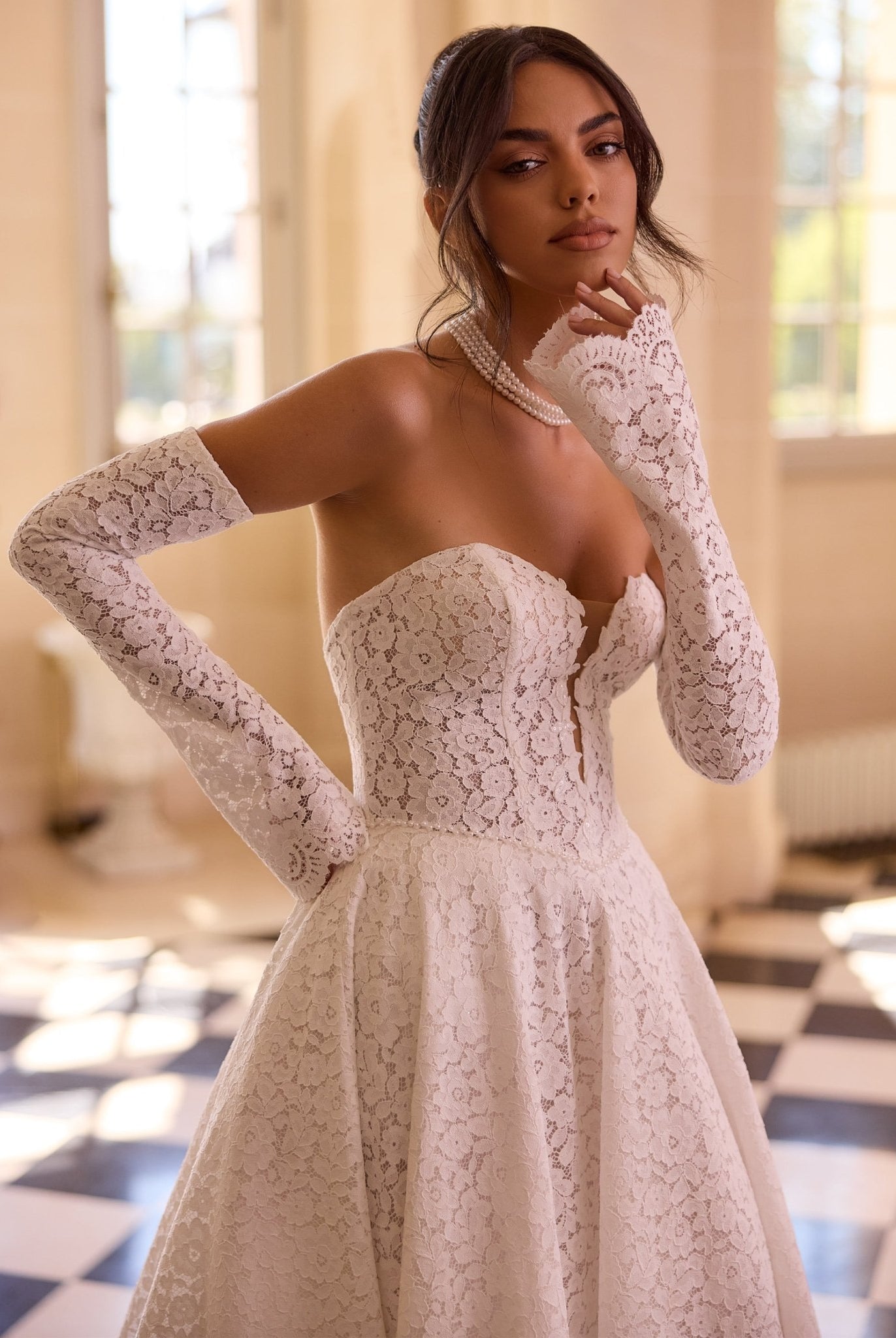 li - 1BE - 043 - bridalicious Brautkleider Hochzeitskleider Brautmoden Bremen Wiesbaden