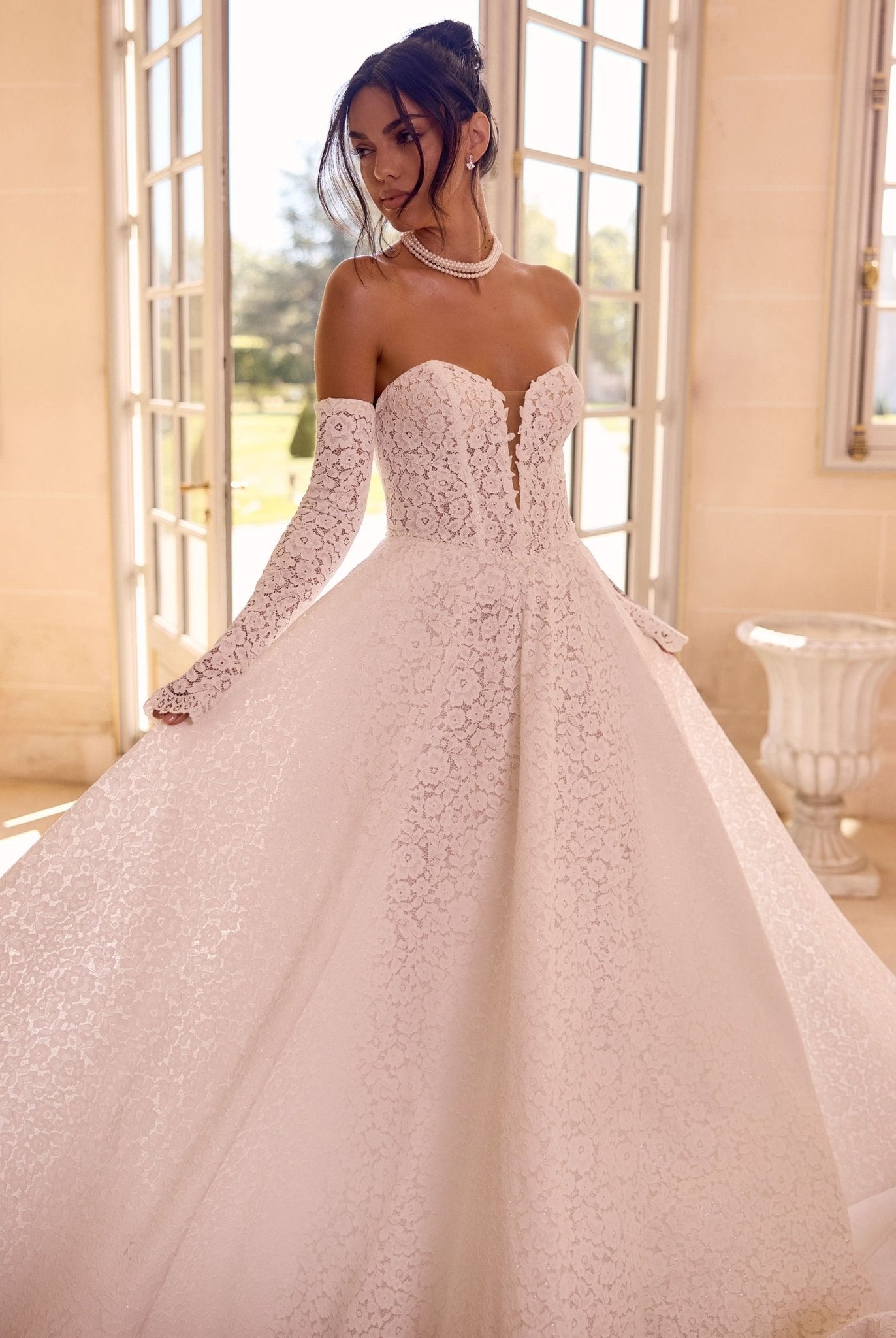 li - 1BE - 043 - bridalicious Brautkleider Hochzeitskleider Brautmoden Bremen Wiesbaden