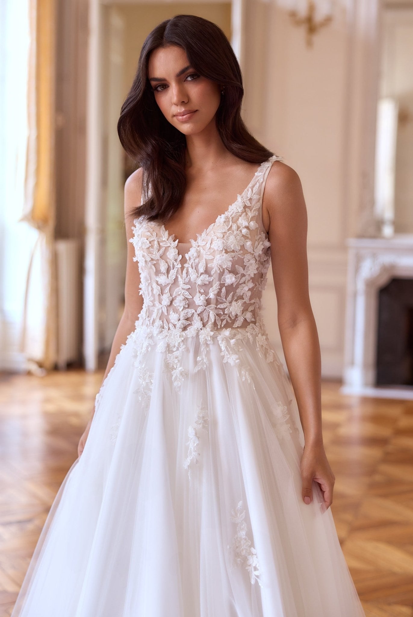 li - 1BE - 052 - bridalicious Brautkleider Hochzeitskleider Brautmoden Bremen Wiesbaden