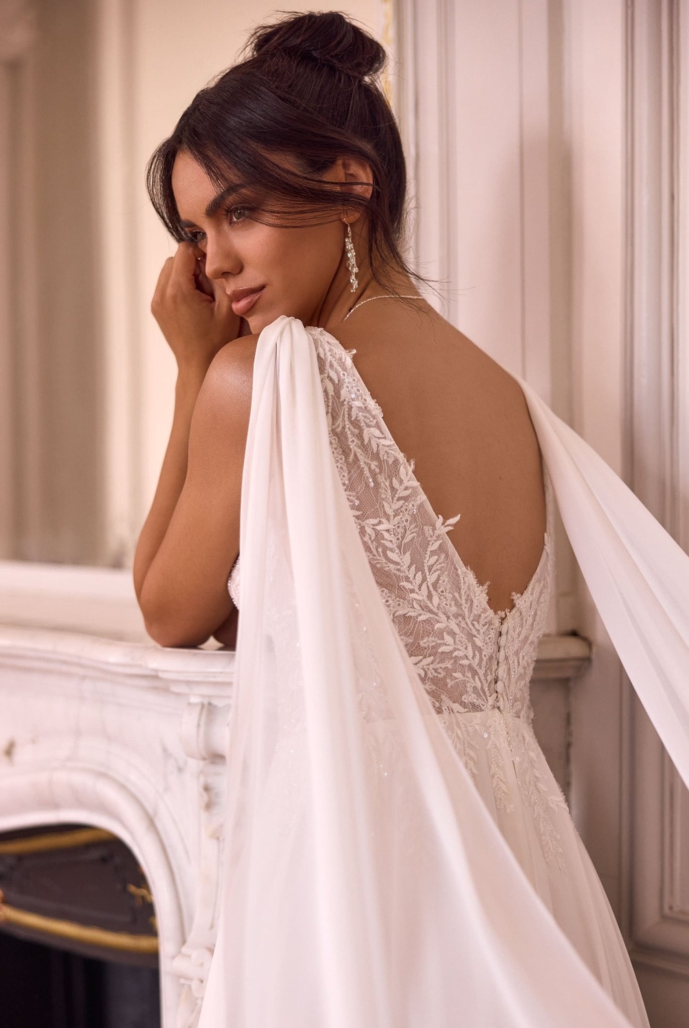 li - 1BE - 058 - bridalicious Brautkleider Hochzeitskleider Brautmoden Bremen Wiesbaden