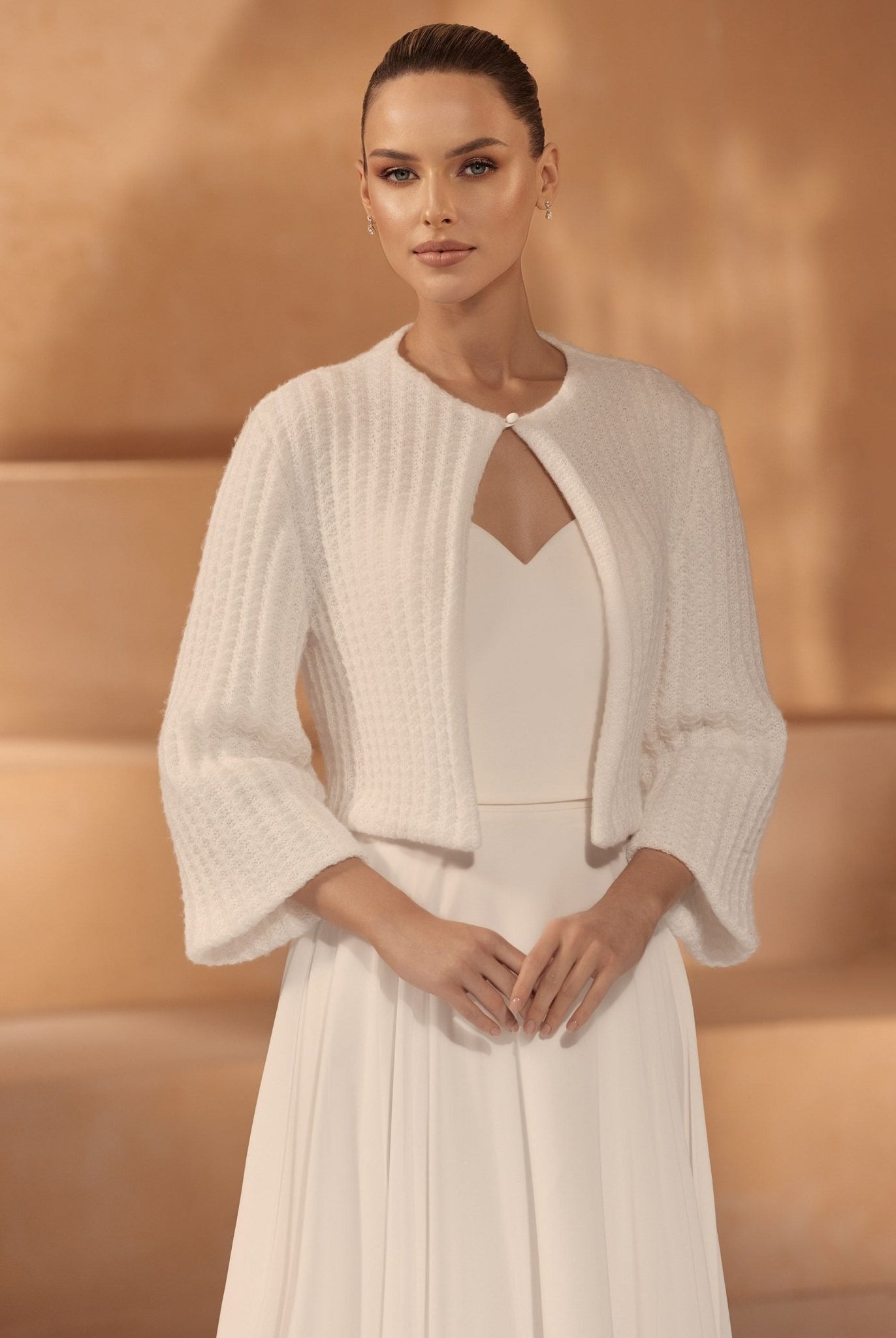 li - 1BE - C16 E432 Jacke - bridalicious Brautkleider Hochzeitskleider Brautmoden Bremen Wiesbaden