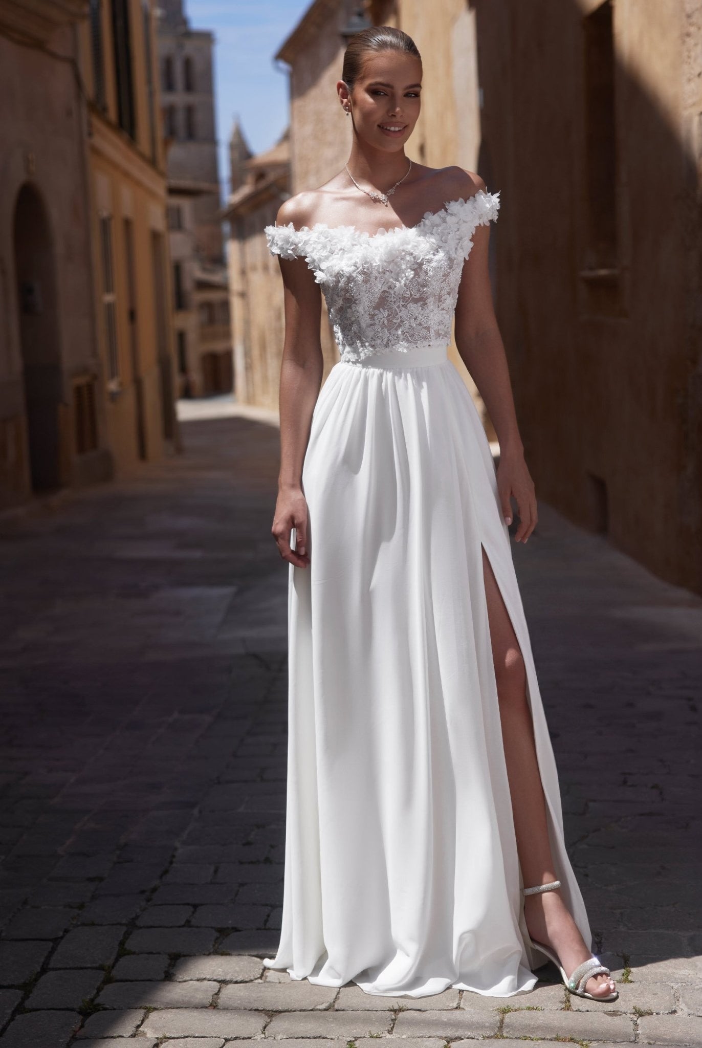 li - 1BE - S09 Rock - bridalicious Brautkleider Hochzeitskleider Brautmoden Bremen Wiesbaden