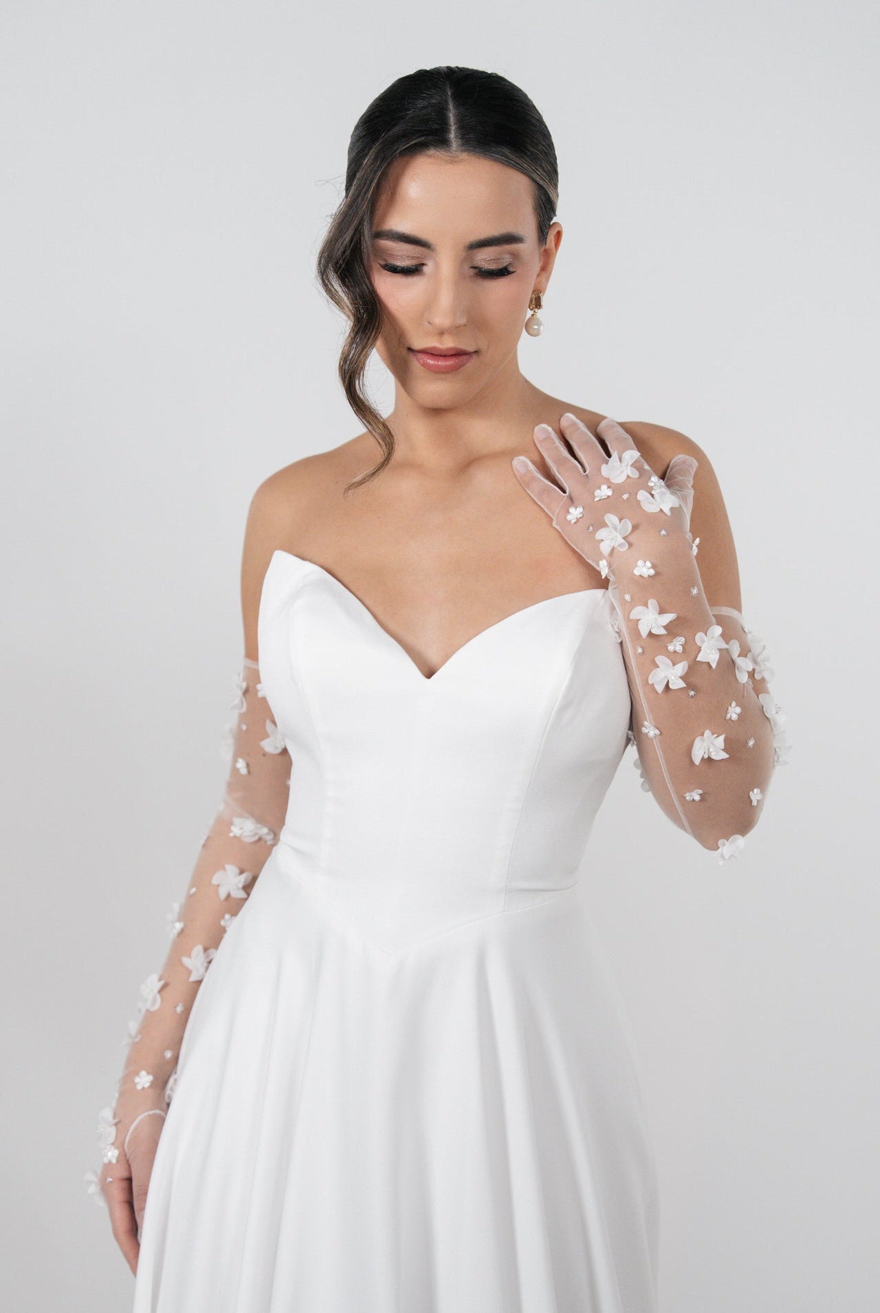 li - 3M - 010 - bridalicious brautkleider hochzeitskleider