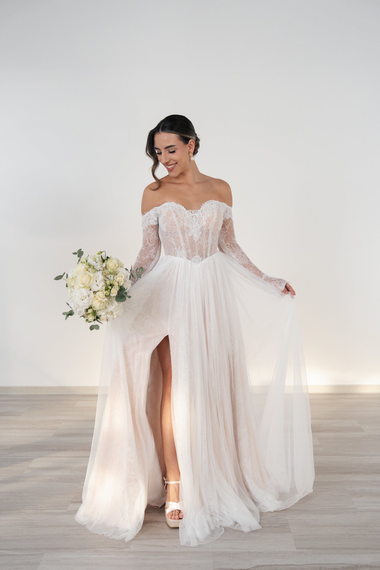 li - 3M - 016 (Chanti) - bridalicious brautkleider hochzeitskleider