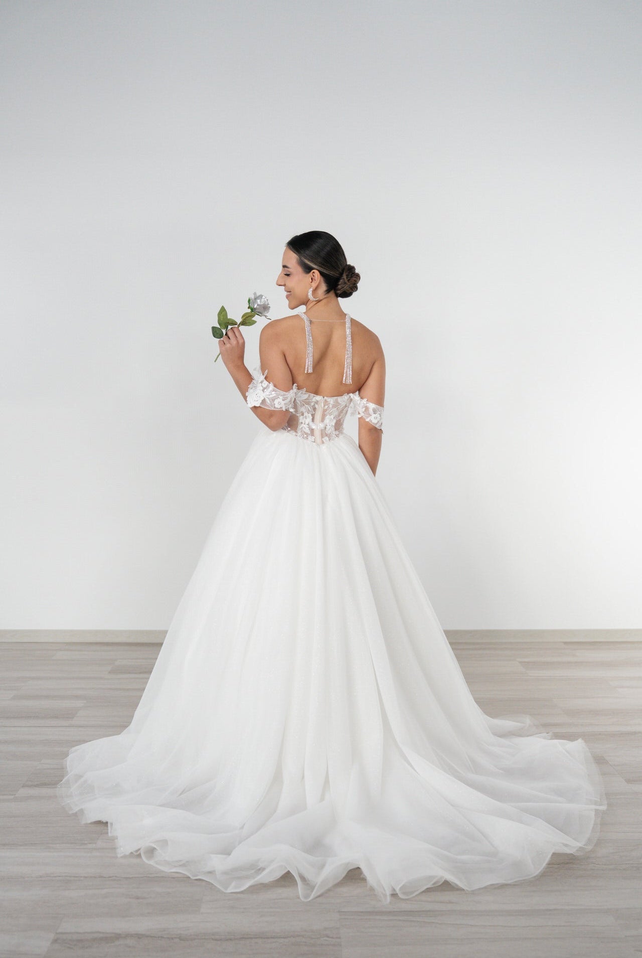 li - 3M - 017(+G) - bridalicious Brautkleider Hochzeitskleider Brautmoden Bremen Wiesbaden