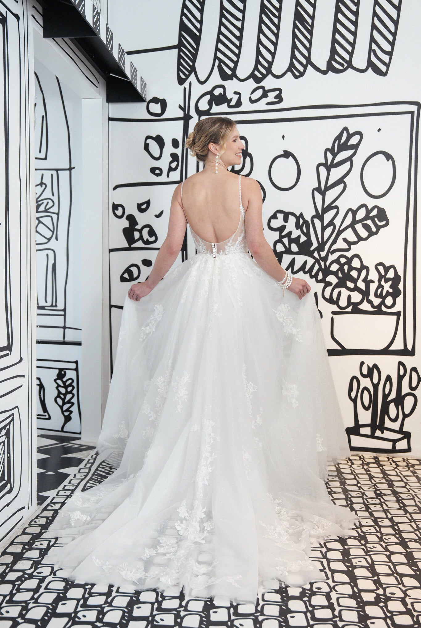 li - 4E - 010 (+G) - bridalicious Brautkleider Hochzeitskleider Brautmoden Bremen Wiesbaden