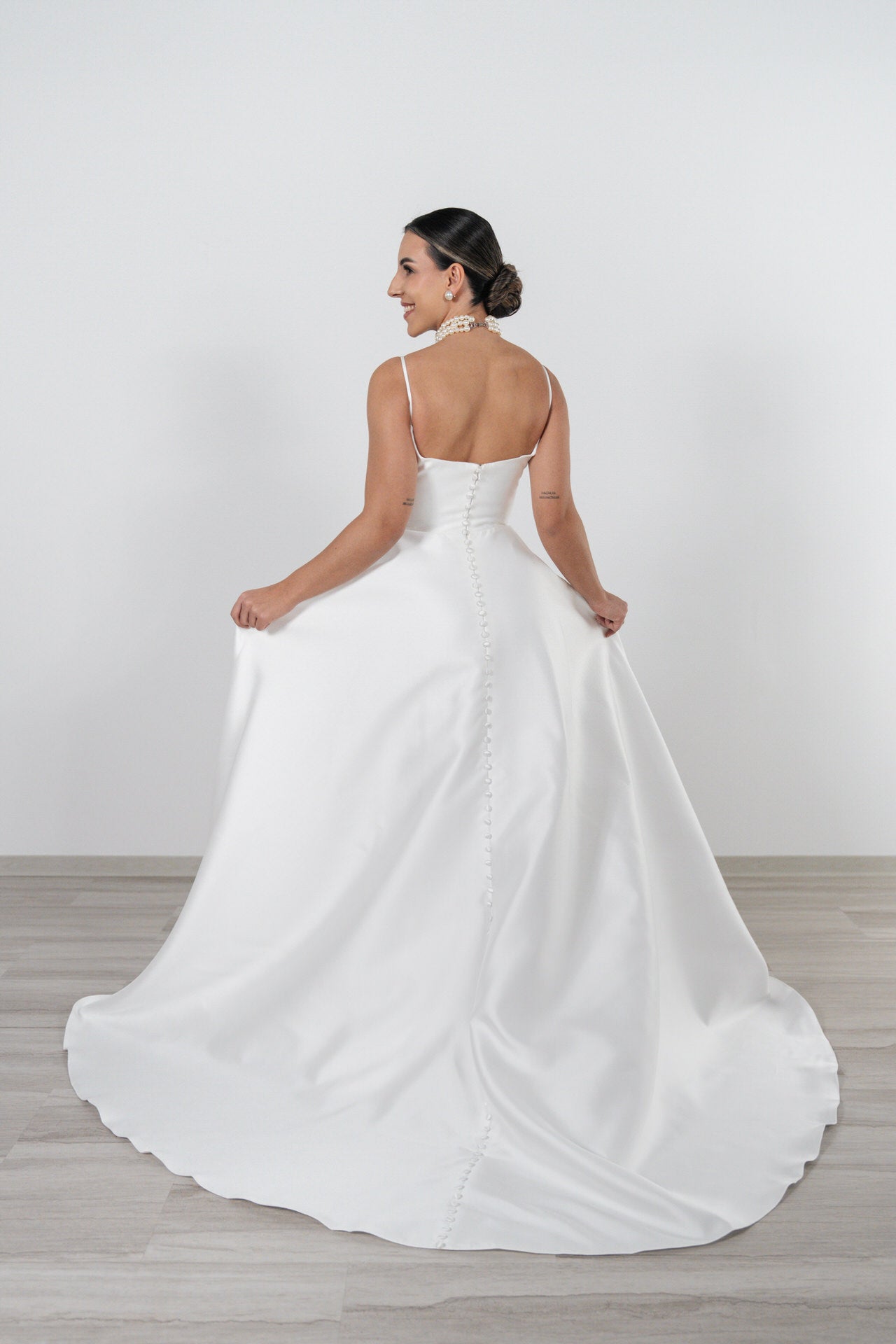 li - 5L - 006 - bridalicious brautkleider hochzeitskleider