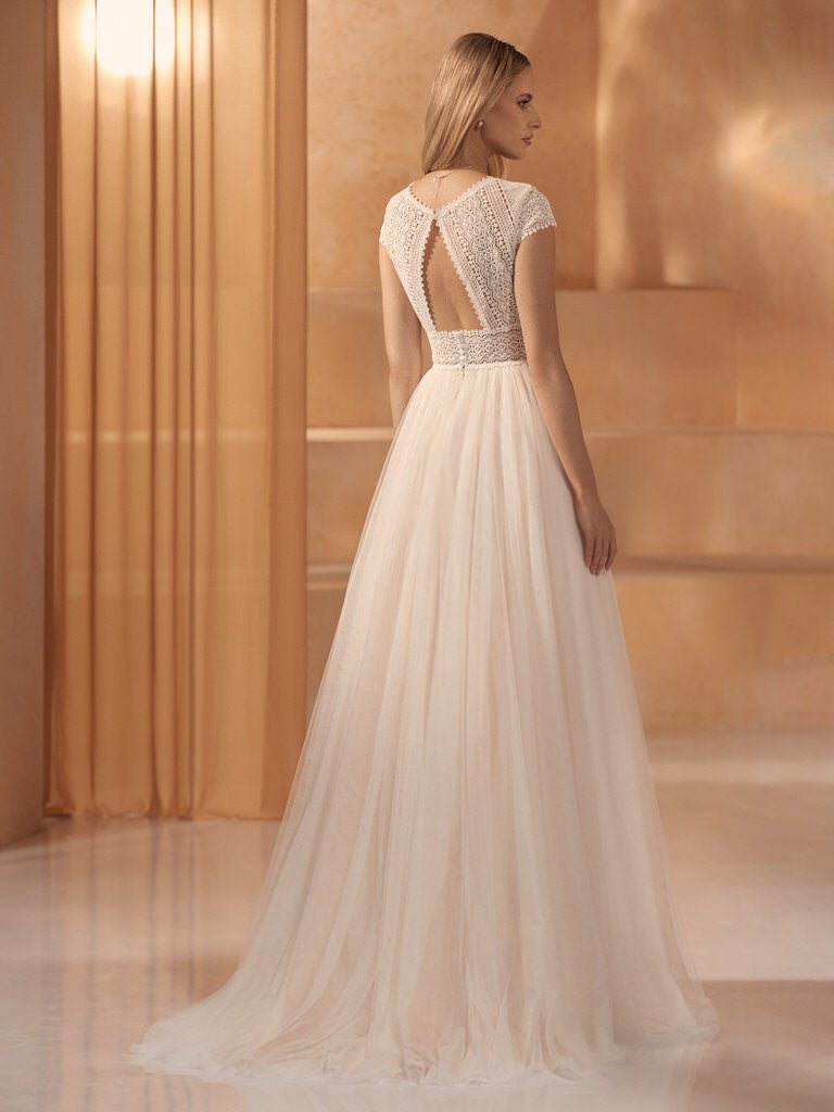 Bianco Evento Ivonne - bridalicious brautkleider hochzeitskleider