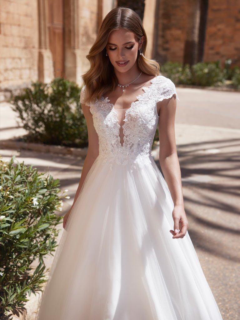 Bianco Evento Uriel - bridalicious brautkleider hochzeitskleider