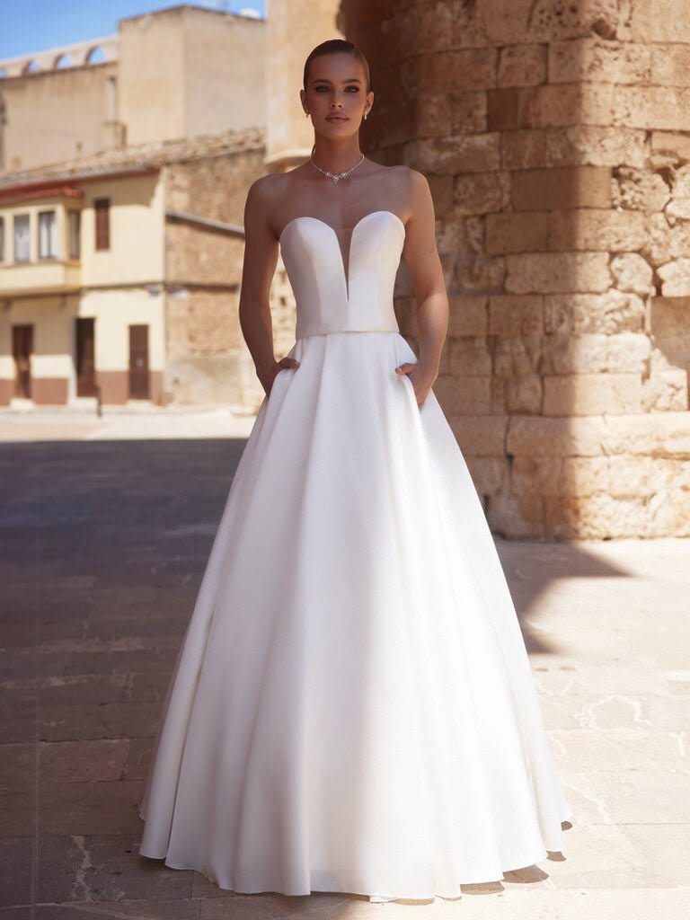 li - 1BE - S04 Rock - bridalicious Brautkleider Hochzeitskleider Brautmoden Bremen Wiesbaden