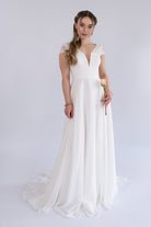 li - 1BE - 003 - bridalicious Brautkleider Hochzeitskleider Brautmoden Bremen Wiesbaden