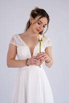 li - 1BE - 003 - bridalicious Brautkleider Hochzeitskleider Brautmoden Bremen Wiesbaden