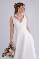 li - 1BE - 004 - bridalicious Brautkleider Hochzeitskleider Brautmoden Bremen Wiesbaden