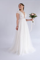li - 1BE - 005 - bridalicious Brautkleider Hochzeitskleider Brautmoden Bremen Wiesbaden