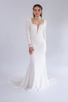 li - 1BE - 008 - bridalicious Brautkleider Hochzeitskleider Brautmoden Bremen Wiesbaden