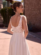 li - 1BE - 023 - bridalicious Brautkleider Hochzeitskleider Brautmoden Bremen Wiesbaden