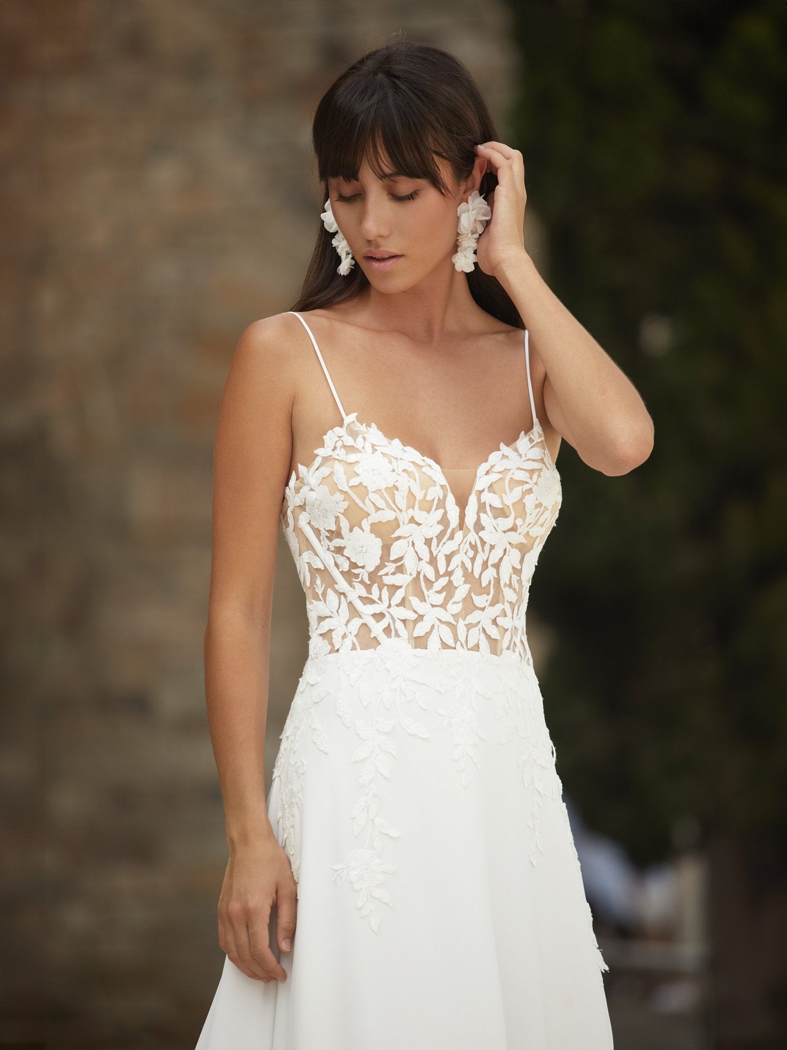 li - 1BE - 042 - bridalicious Brautkleider Hochzeitskleider Brautmoden Bremen Wiesbaden