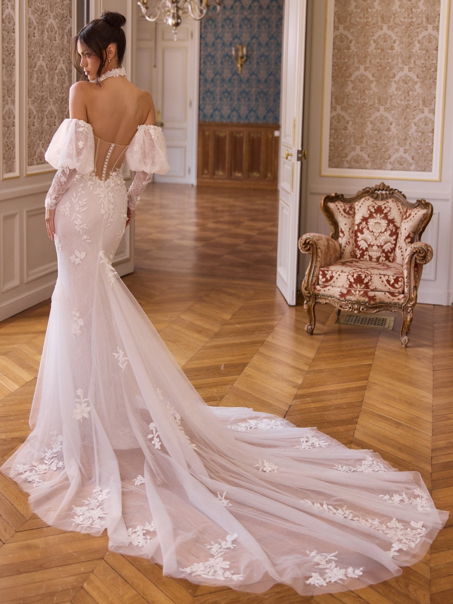 li - 1BE - 050 - bridalicious Brautkleider Hochzeitskleider Brautmoden Bremen Wiesbaden