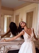 li - 1BE - 052 - bridalicious Brautkleider Hochzeitskleider Brautmoden Bremen Wiesbaden