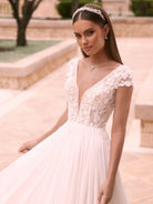 li - 1BE - 056 - bridalicious Brautkleider Hochzeitskleider Brautmoden Bremen Wiesbaden