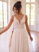 li - 1BE - 058 - bridalicious Brautkleider Hochzeitskleider Brautmoden Bremen Wiesbaden