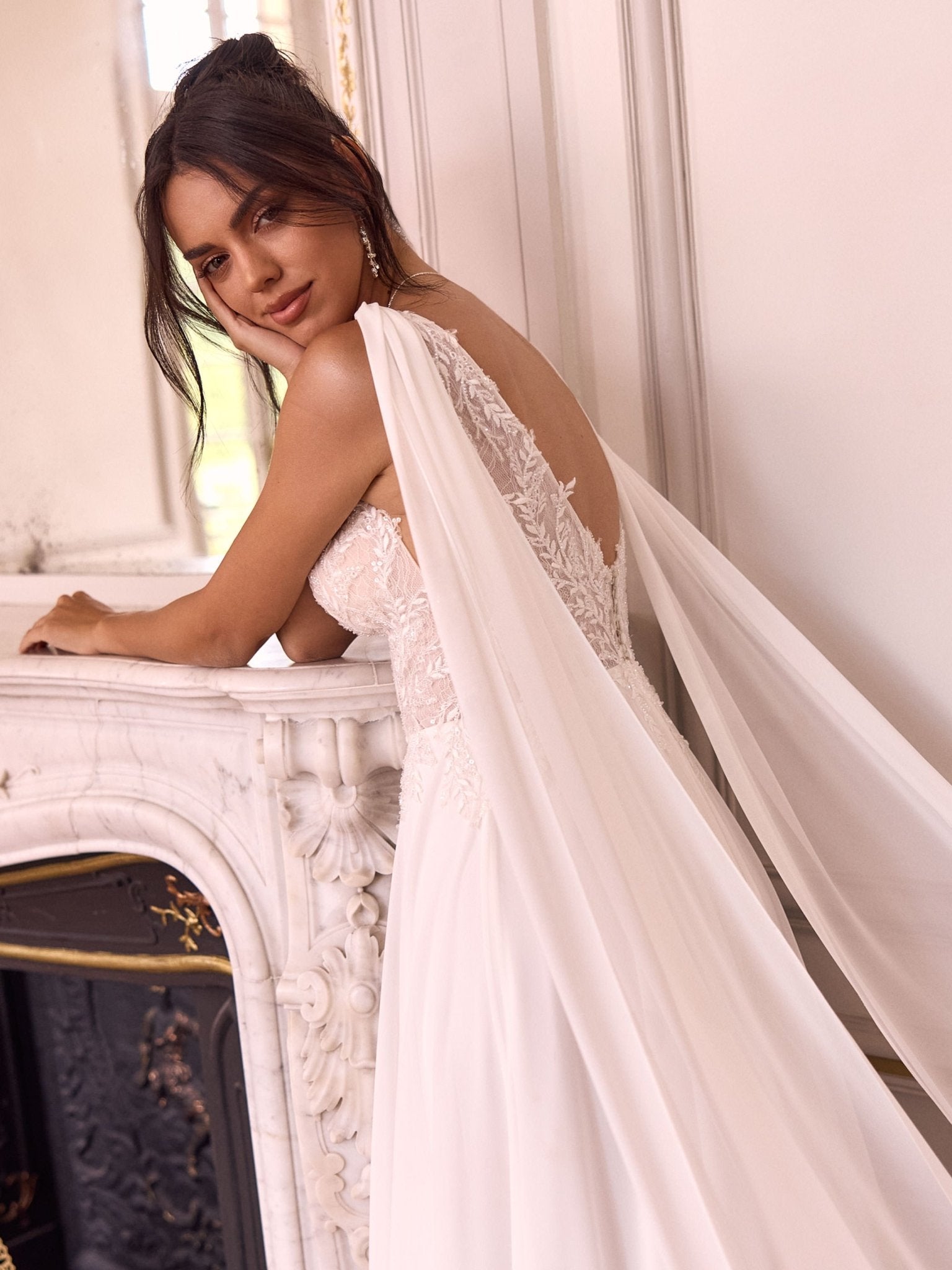 li - 1BE - 058 - bridalicious Brautkleider Hochzeitskleider Brautmoden Bremen Wiesbaden