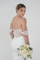 li - 2RE - 013 - bridalicious Brautkleider Hochzeitskleider Brautmoden Bremen Wiesbaden