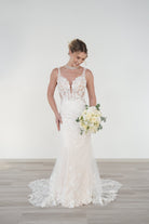 li - 2RE - 014 - bridalicious Brautkleider Hochzeitskleider Brautmoden Bremen Wiesbaden