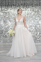 li - 2RE - 019 - bridalicious Brautkleider Hochzeitskleider Brautmoden Bremen Wiesbaden