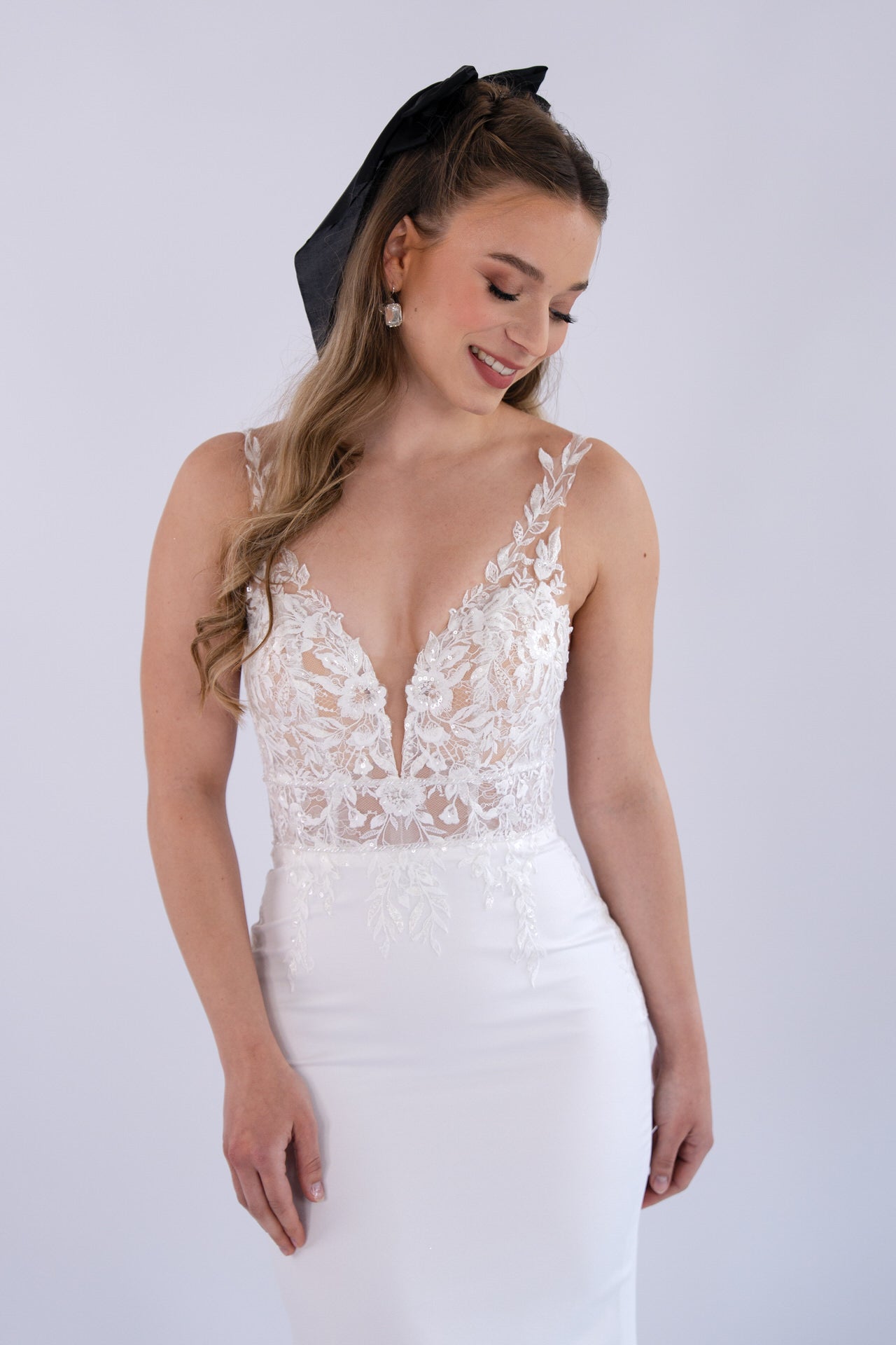 li - 3M - 001 - bridalicious Brautkleider Hochzeitskleider Brautmoden Bremen Wiesbaden