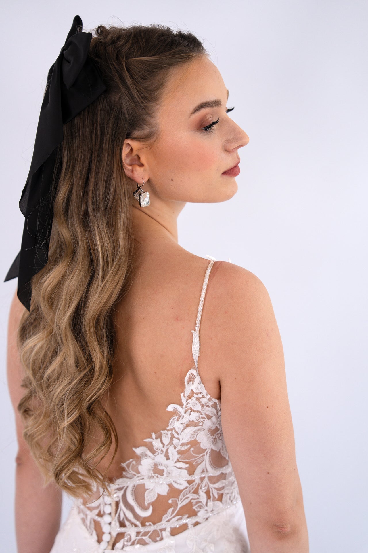 li - 3M - 001 - bridalicious Brautkleider Hochzeitskleider Brautmoden Bremen Wiesbaden