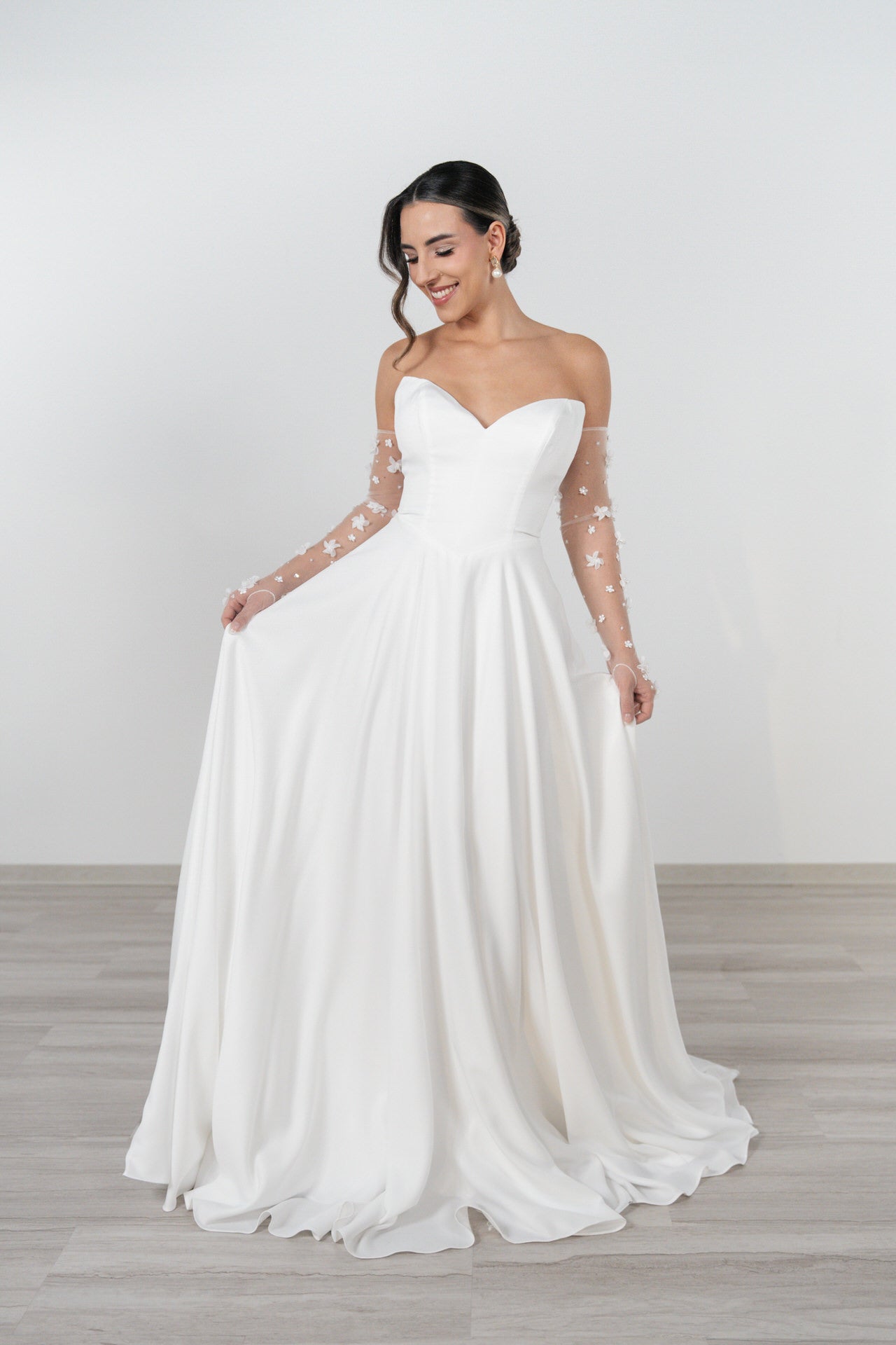 li - 3M - 010 - bridalicious brautkleider hochzeitskleider