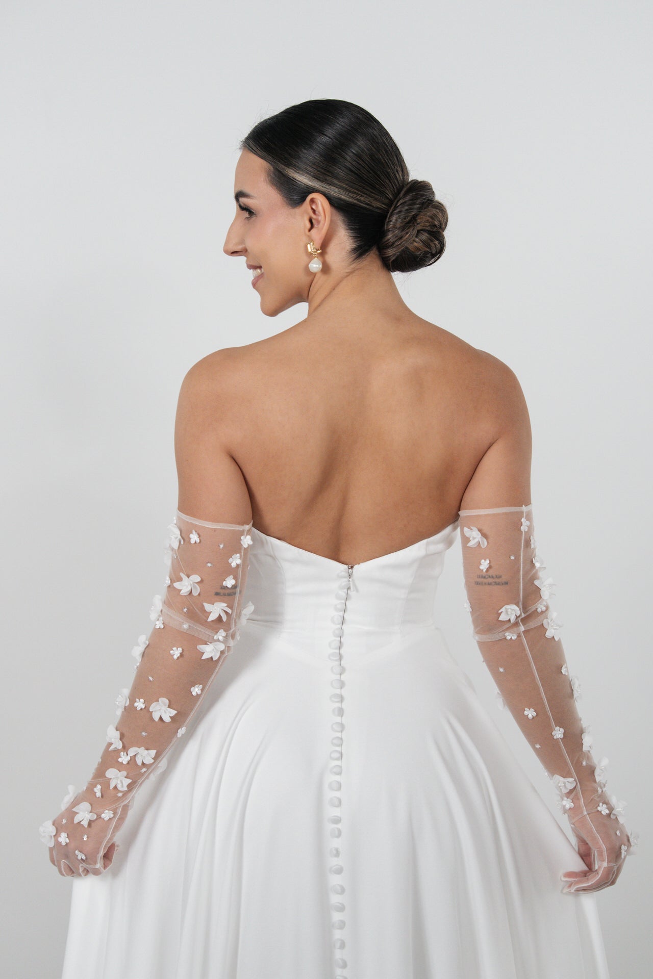 li - 3M - 010 - bridalicious brautkleider hochzeitskleider