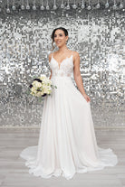 li - 3M - 012 - bridalicious Brautkleider Hochzeitskleider Brautmoden Bremen Wiesbaden
