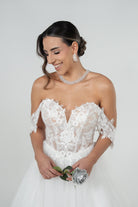 li - 3M - 017(+G) - bridalicious Brautkleider Hochzeitskleider Brautmoden Bremen Wiesbaden