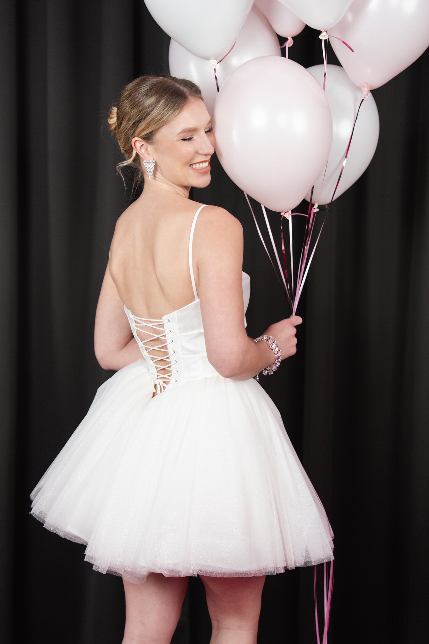 li - 3M - 023 Mini (+G) - bridalicious Brautkleider Hochzeitskleider Brautmoden Bremen Wiesbaden