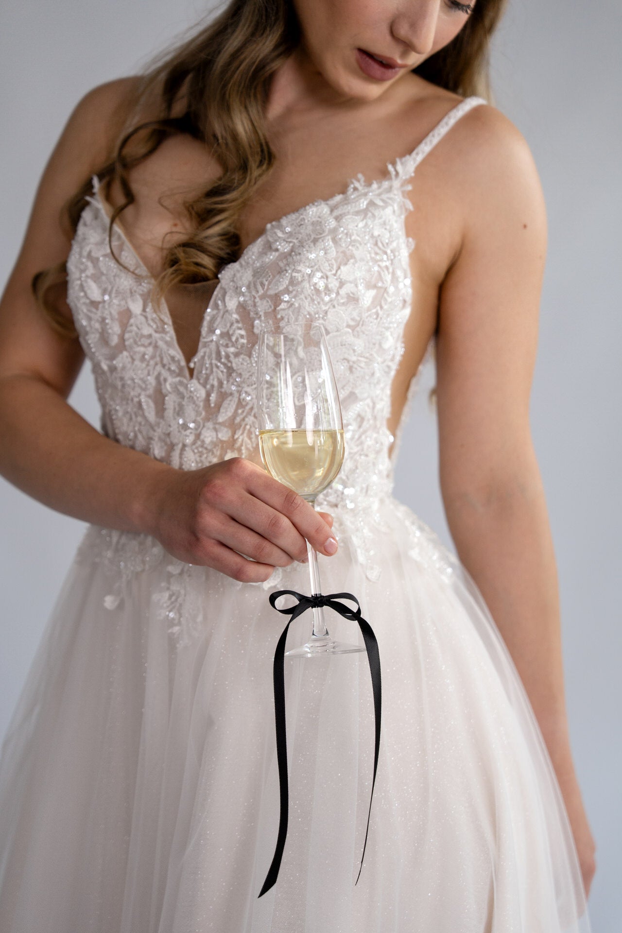 li - 4E - 007 - bridalicious Brautkleider Hochzeitskleider Brautmoden Bremen Wiesbaden