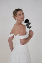 li - 5L - 004 - bridalicious Brautkleider Hochzeitskleider Brautmoden Bremen Wiesbaden