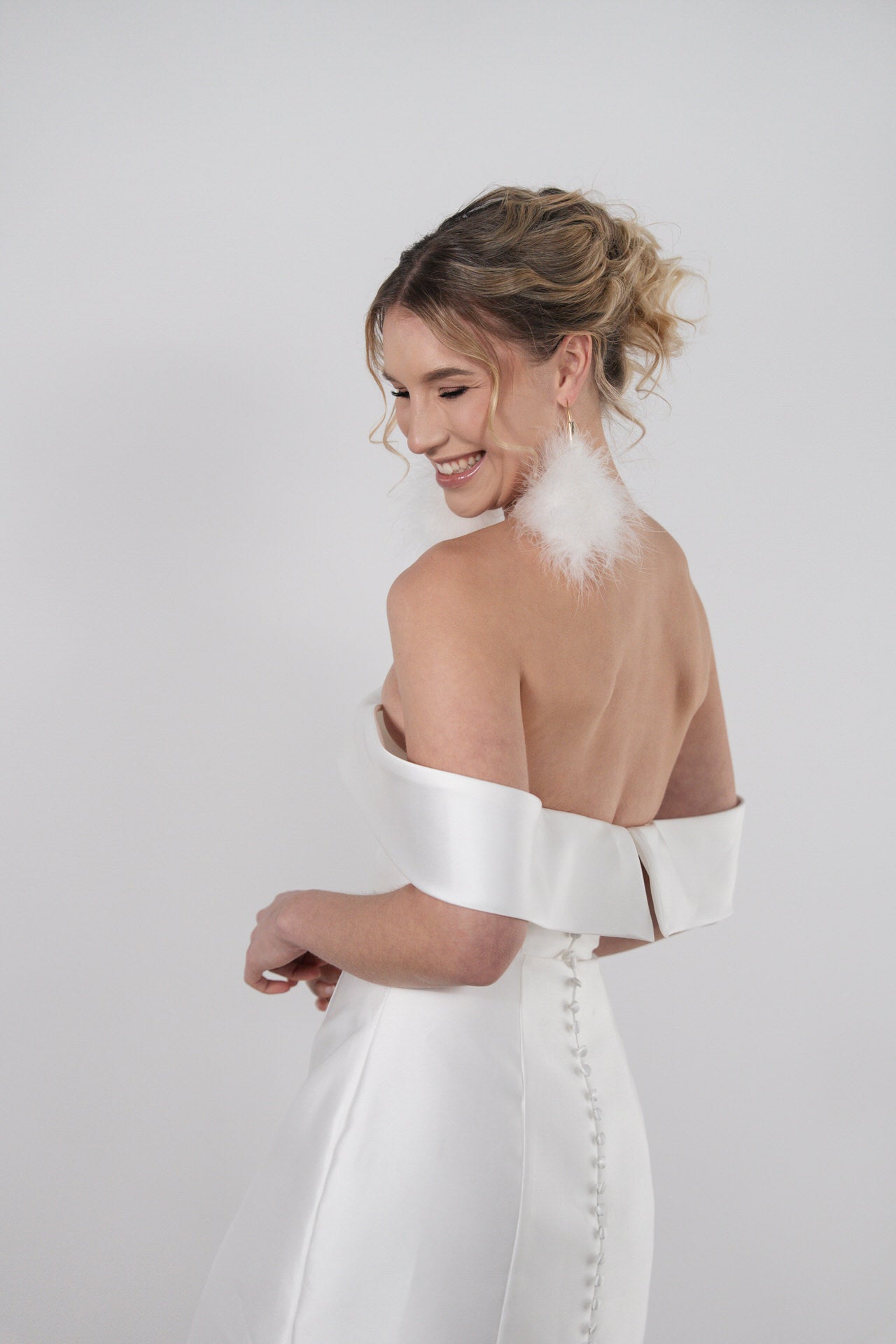 li - 5L - 007 - bridalicious brautkleider hochzeitskleider