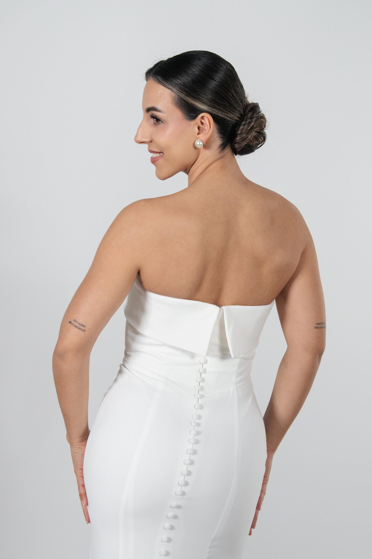 li - 5L - 010 - bridalicious Brautkleider Hochzeitskleider Brautmoden Bremen Wiesbaden