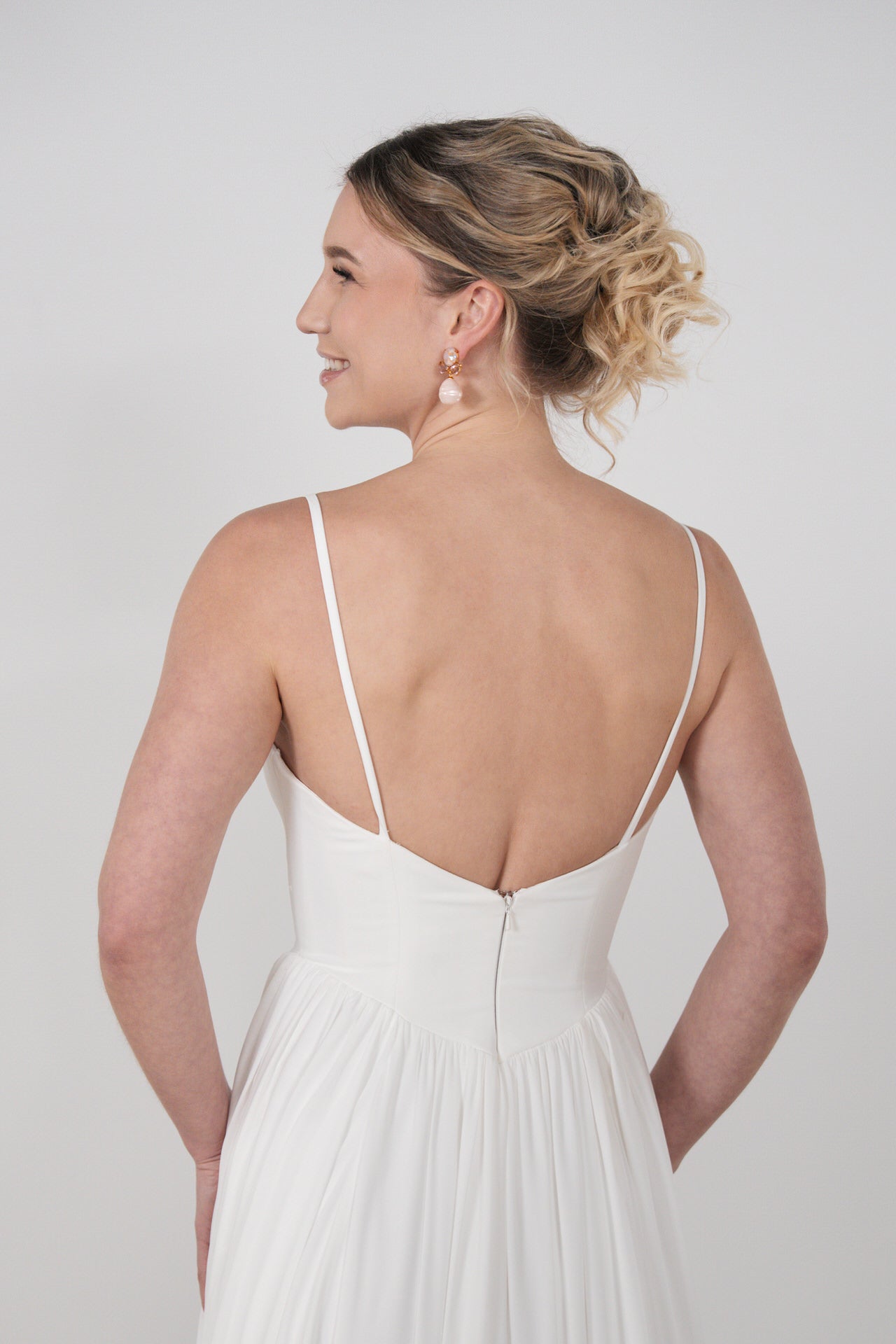 li - 5L - 011 - bridalicious brautkleider hochzeitskleider